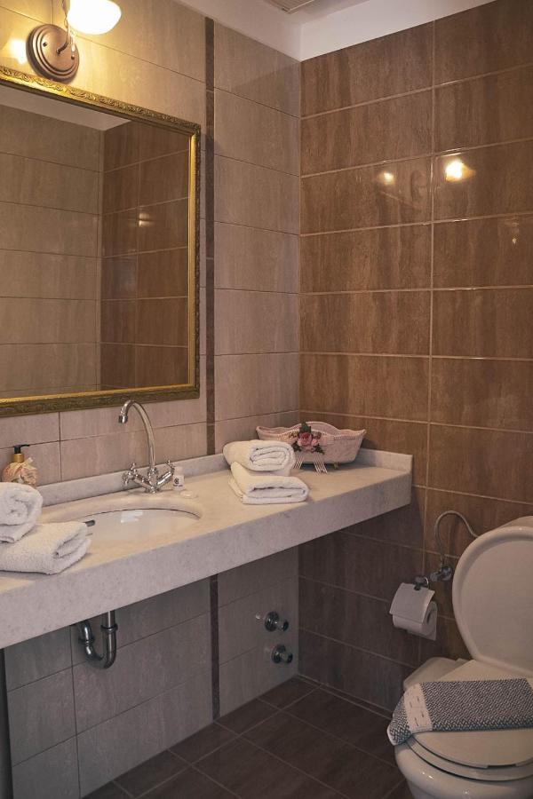 Nafsika Apartments Parga Ngoại thất bức ảnh